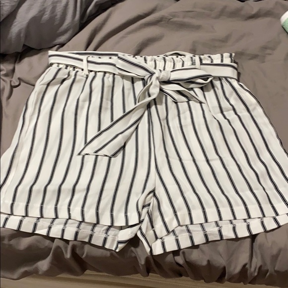 Michel Pants - Women’s dress shorts